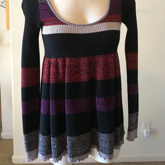 Authentic Free people sweater blouse,in EUC - Picture 8 of 8